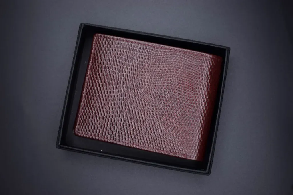 Maroon Wallet VFL #18